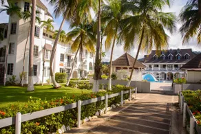 Czar's Oasis Apt B27 @ Ocho Rios - Image 4