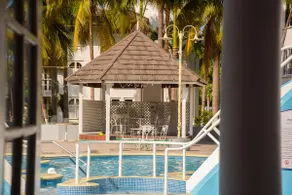 Czar's Oasis Apt B27 @ Ocho Rios - Image 3