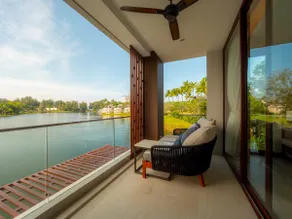 Magnificent apt in a Laguna on the lake shore - Image 4
