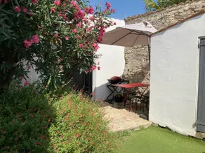 Maison de pêcheur rénovée: jardinet, coeur de village, proche plages-Wifi, vélos - Image 3