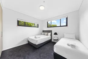Urban Oasis in Heart of Homebush - Image 2