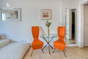 Comfy-Host Prime 2BR Apartment In Rehab City - Image 5