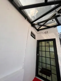 Air A - Image 3
