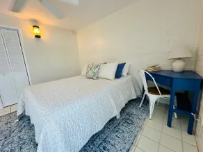 Spanish Villa Townhouse - Image 2
