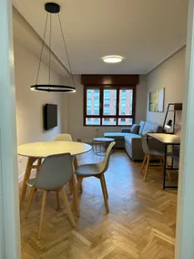 Refurbished, central, garage, Wi-Fi - Image 4