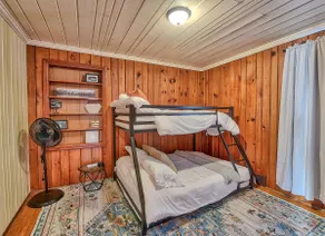 Griffin's Sleek Pine Hideaway - Image 2