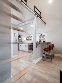 Unique BOHO Ohio City Loft Apt - Image 4