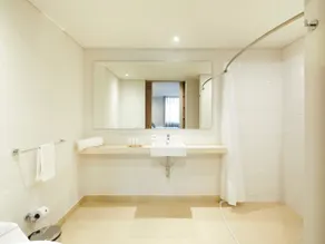 Tranquil Chía Loft | Your Stylish City Escape 409 - Image 4