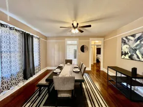 The Bungalow on Broad - Image 4