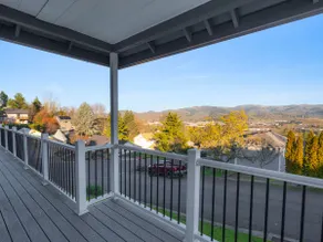 Xenia House-Valley View - Image 3