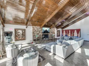 Brownsville (Heated Indoor Pool) - Image 3