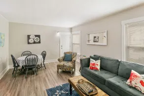 Downtown Libertyville Apt Near Naval Base - Image 2