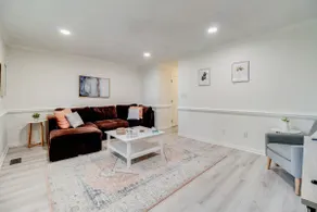 The ”Bison” contemporary retreat (King Bed)+ - Image 3