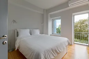 Iris Home - Image 4