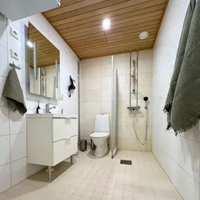 Pietari | 30 m2 studio | Wi-Fi | 4K TV - Image 4