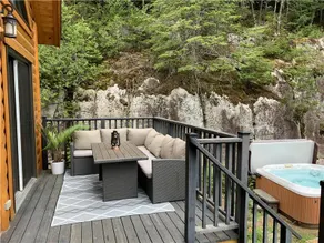 Spa•King•Playroom•Pets•A/C•Lake 5 min | 1h Mtl - Image 4