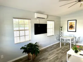 Cozy Home Historic Zephyrhills - Image 3