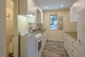 Pet friendly suite with sauna. Direct ski in/out - Image 5