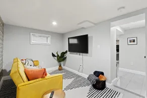 DC Urban Villa at Girard 1br | 1ba & Sleeper Sofa - Image 5