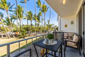 North Shore retreat w/ lanai & beach access - Image 5