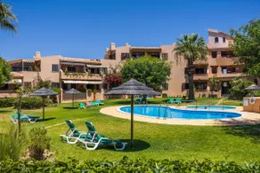 Standard Two Bedroom Apartment near the beach - Image 5