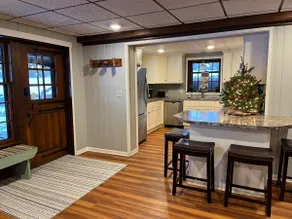 Spacious home on Mora Lake - Image 5