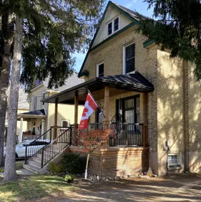 2 Bedroom Guest Suite in the heart of New Hamburg - Image 3