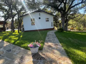The Bird House, 6 acres, 3 creeks, infinite beauty - Image 5