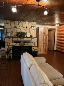 Private Ranch Log Cabin Lakeside Escape - Image 3