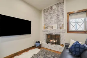 Spacious & Private 4BR Retreat - A Unique Getaway - Image 2