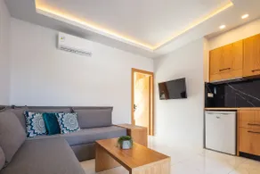 FalasarnaBay Superior Apartment Sea View 2nt floor - Image 4