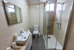 Antonio Mar's House - Image 4