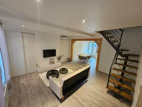 Duplex with 2 parking spaces - Image 5