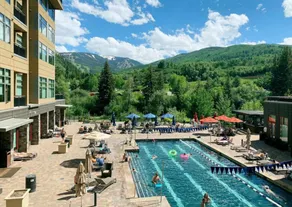 Luxury Riverfront Resort Ski In/Out Sleeps 6 Deals - Image 2