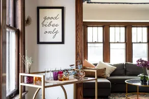 Waterfront Riverwest• KING Beds • 10 mins Downtown - Image 4