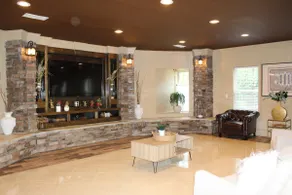 Paradise Suite - Beautiful Village - Image 2