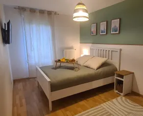 Cozy Apartment_All Comforts - Image 2