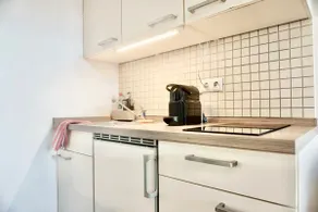 ★NEW★ Modern apartment | close to the city | parking space - Image 4