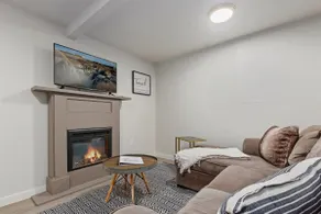 #StayInMyDistrict TwinFalls Apartment - Image 2