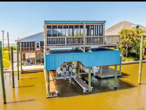 Camp COCO in Fisherman's Paradise! - Image 2