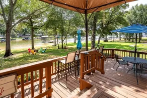 Waterfront, Fire Pit, Deck-TV, Sleeps 8 - Image 4