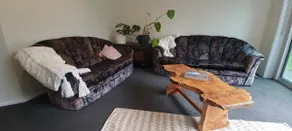 The Hive Hideaway Cottage - Image 2