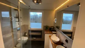 Quiet & modern near Cologne/Düsseldorf with parking space - Image 2