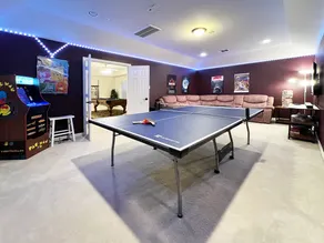 Luxury Family Fun• Pool Table• Ping Pong• Hot Tub - Image 3