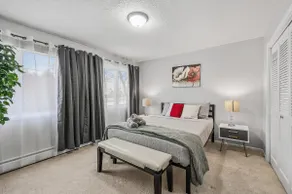 Comfy Home- 4 BR near Lake Vadnais Heights - Image 4