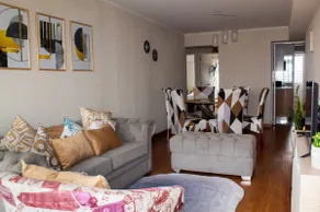 Elegant, exclusive, 3 bedrooms with the best view. - Image 4