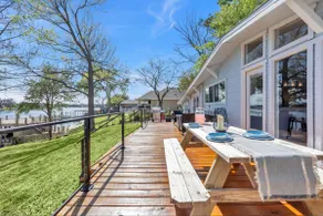 Blue Haven Getaway - Image 3