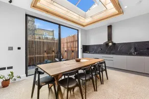 Maison de vacances conviviale et familiale avec jardin et barbecue - Image 4