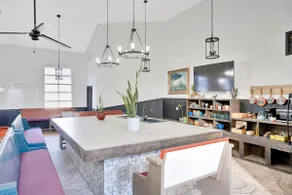 New! Sleeps 12 and 10 min to Chattanooga - Image 3