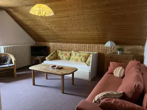 Apartment on the 3rd floor with kitchen - Image 3